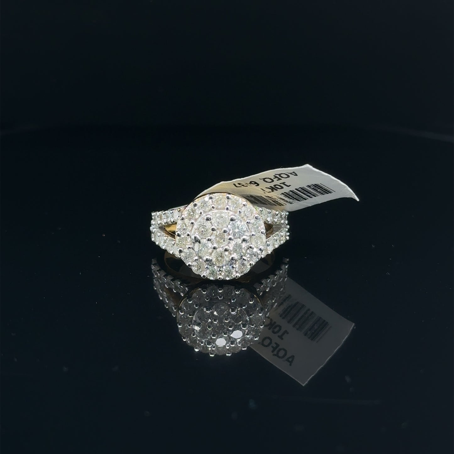 Circle Ladies Diamond Ring-LR0109