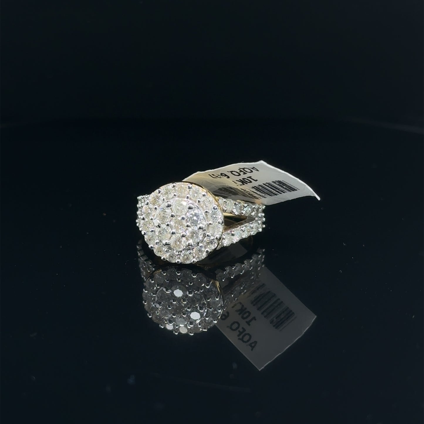 Circle Ladies Diamond Ring-LR0109