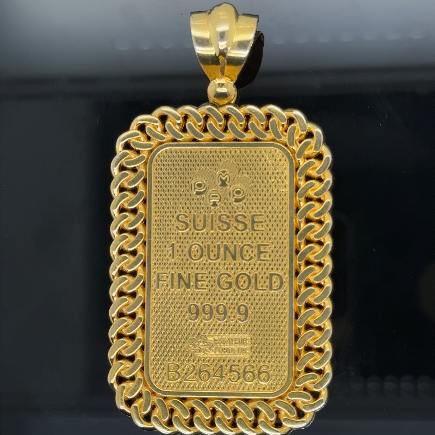 Gold Pendent