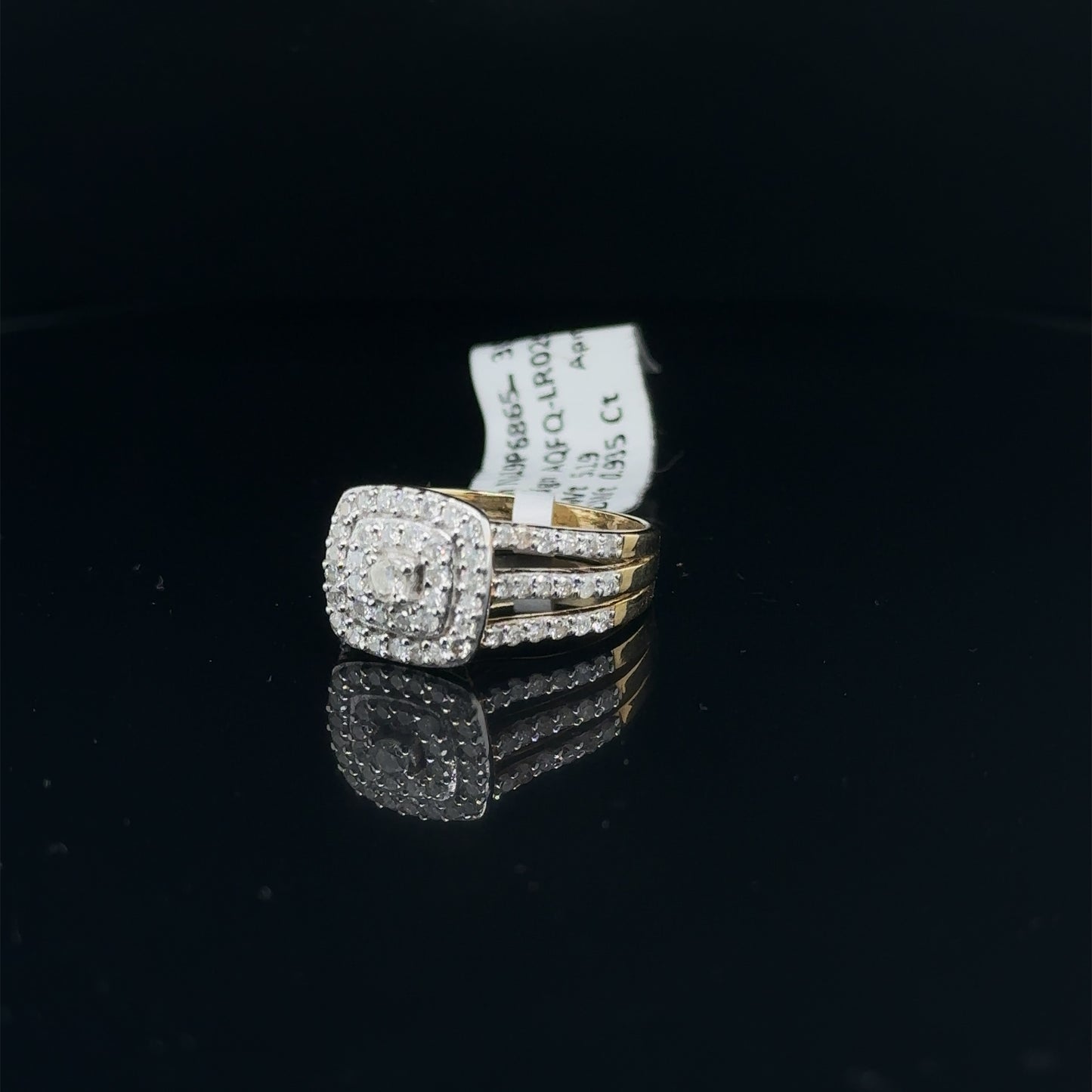 Square Ladies Diamond Ring-LR0282