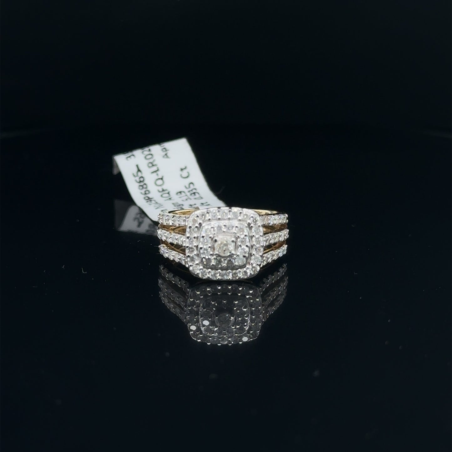 Square Ladies Diamond Ring-LR0282