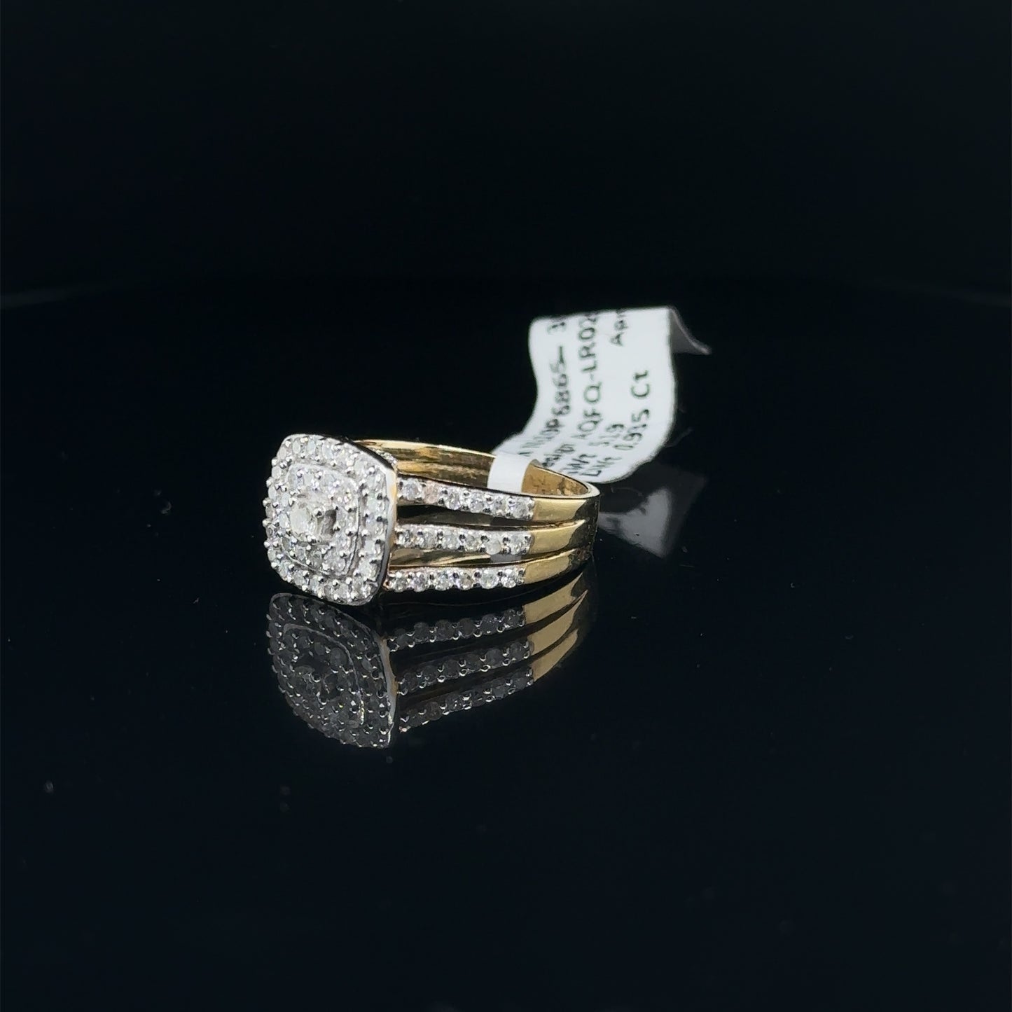 Square Ladies Diamond Ring-LR0282
