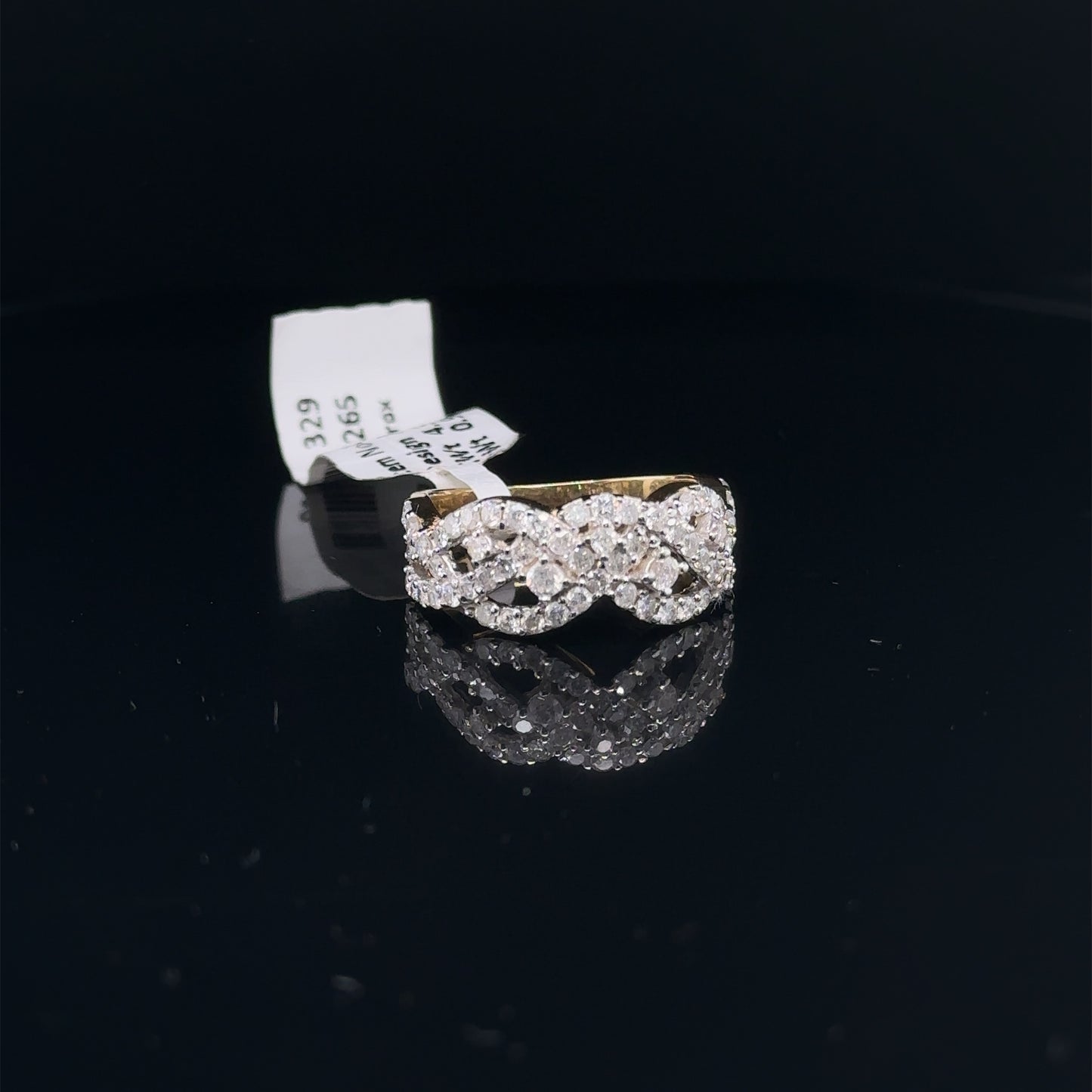 Ladies Diamond Ring- LR0265