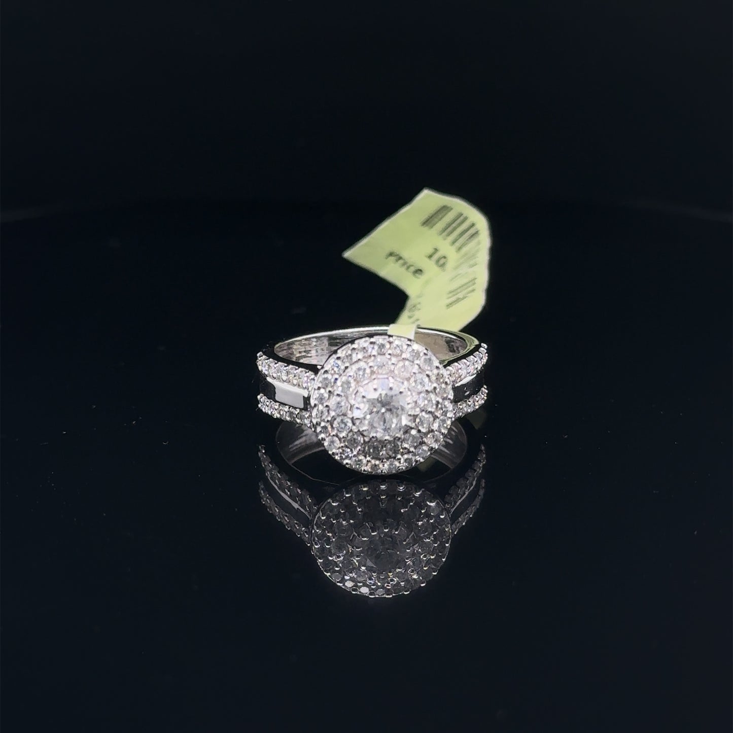 Circle Ladies Diamond Ring-LR0158