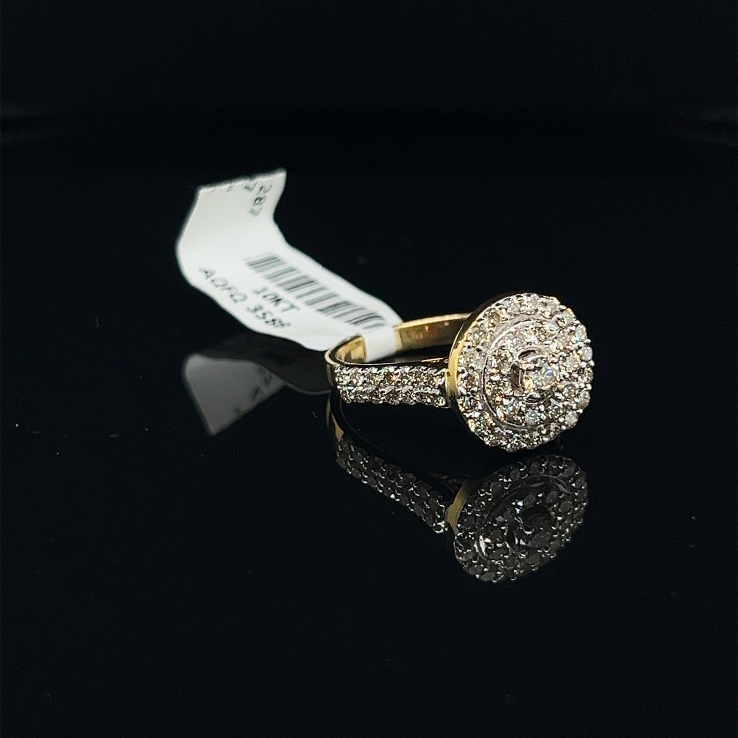 Circle Diamond Ring- LR0207