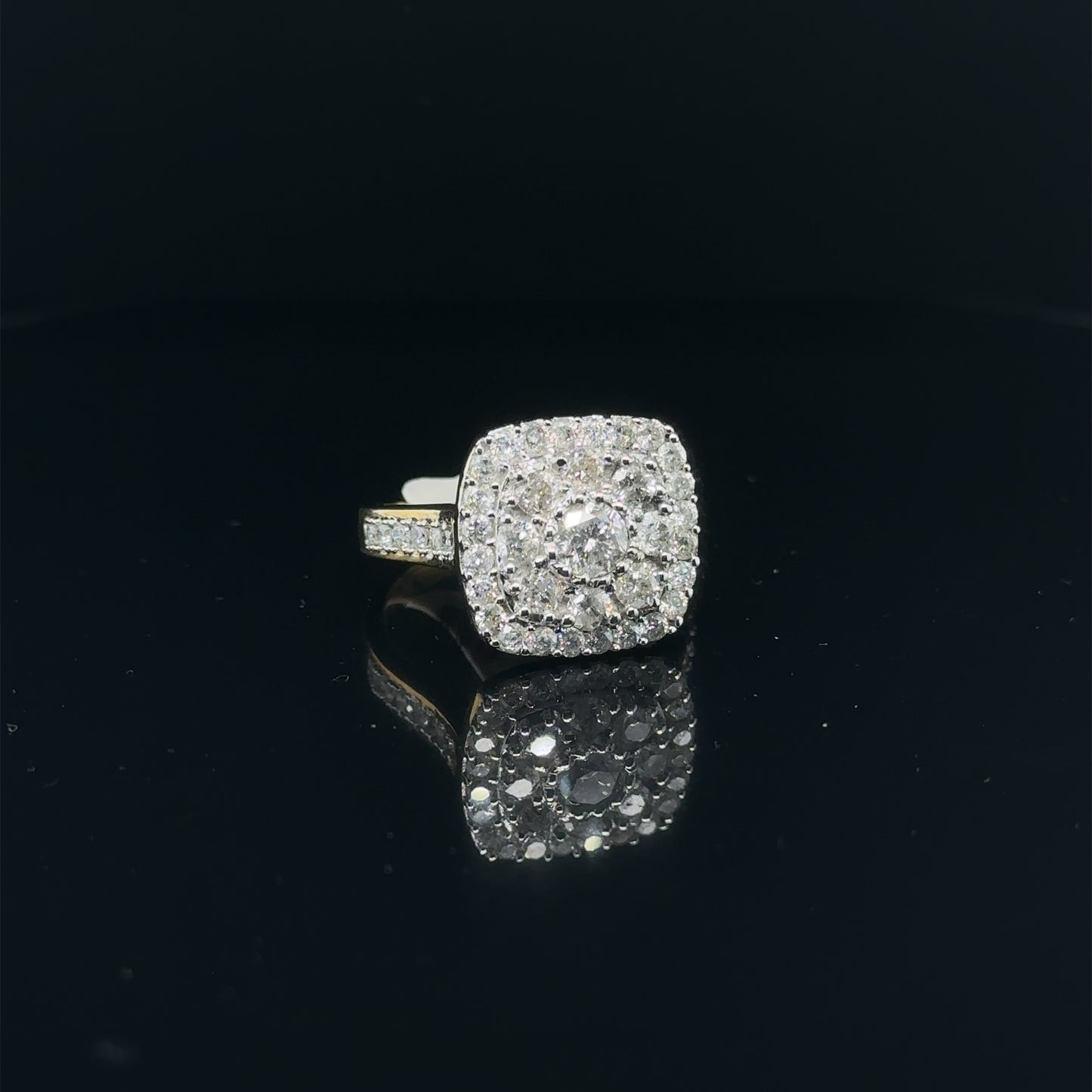 Square Ladies Diamond Ring-LR0175
