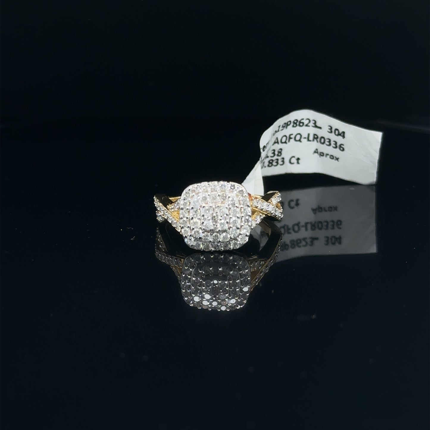Ladies Diamond Ring-LR0336