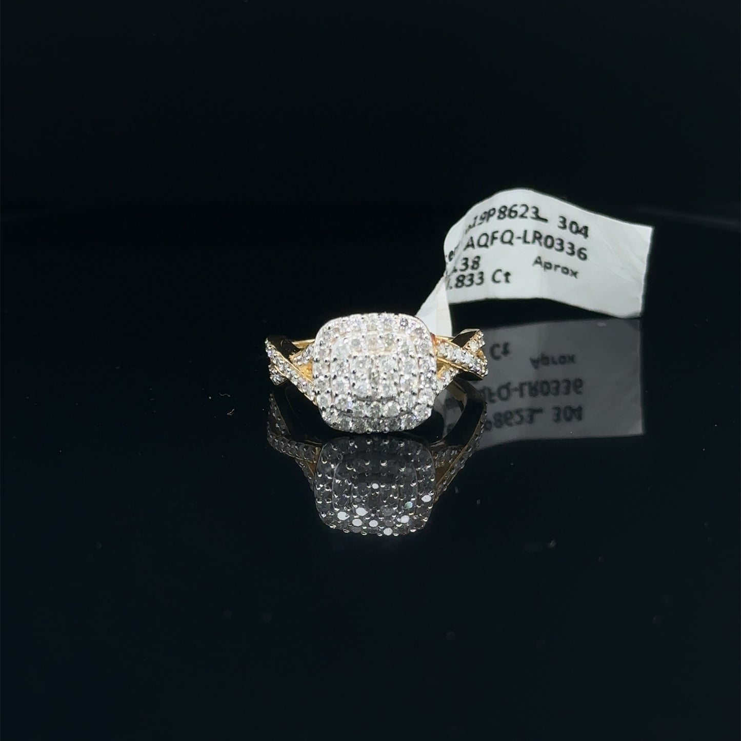 Ladies Diamond Ring-LR0336
