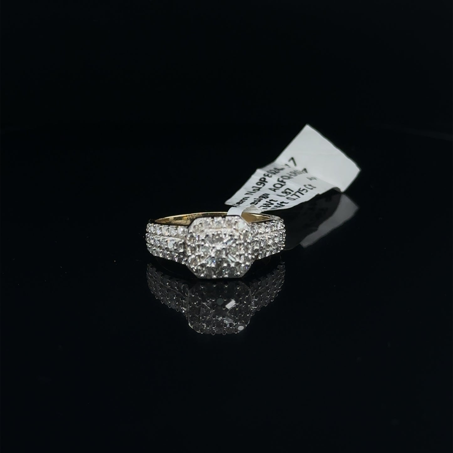 Ladies Diamond Ring-LR0337