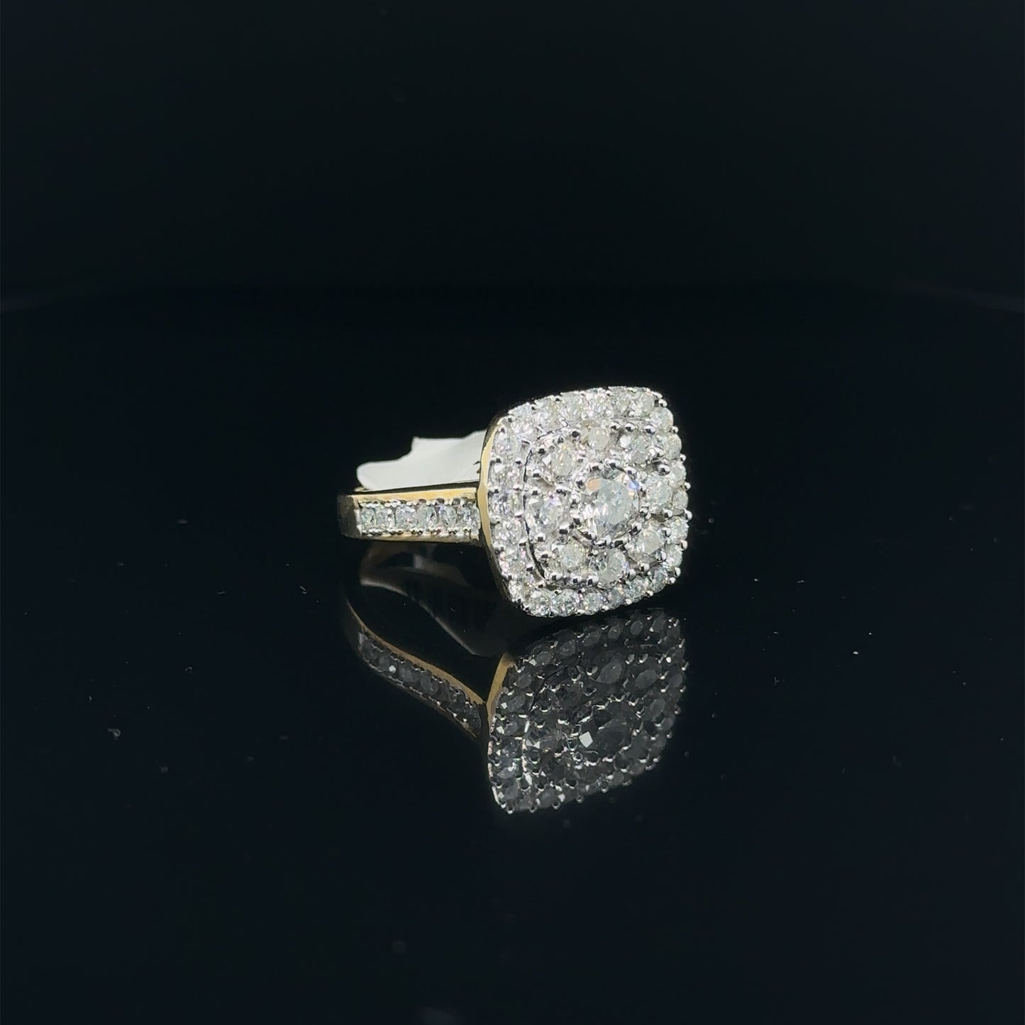 Square Ladies Diamond Ring-LR0175