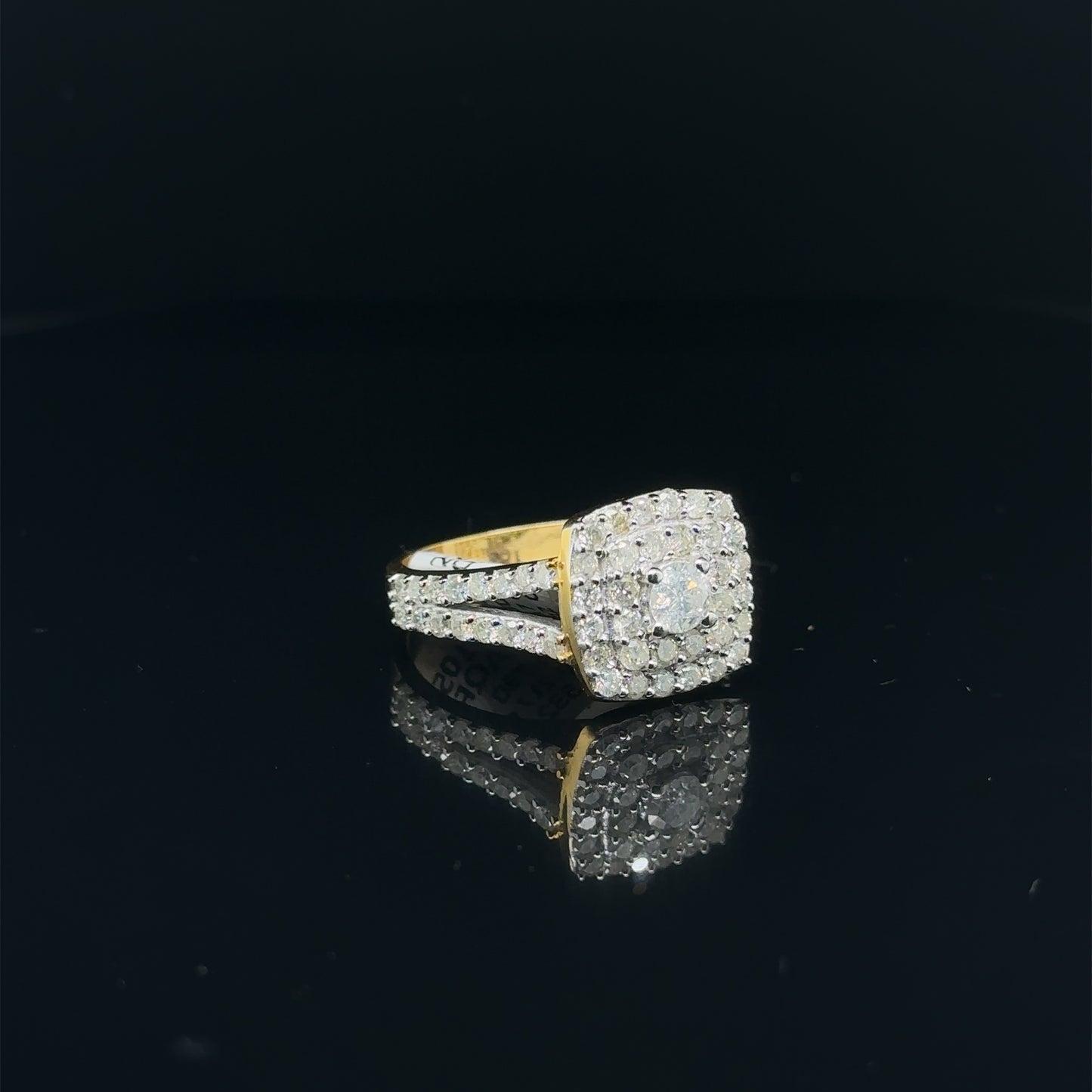 Ladies Diamond Ring-LR0119