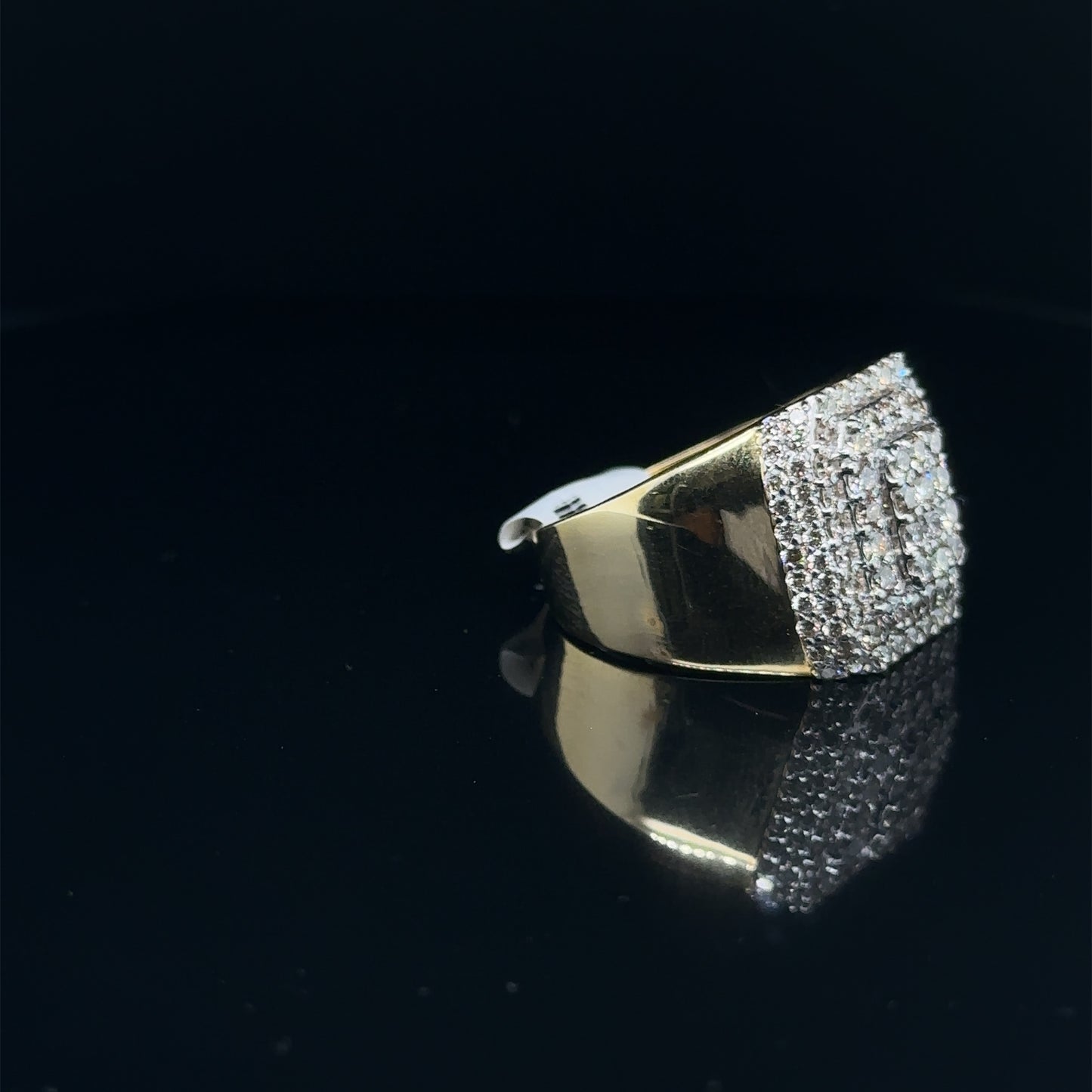 Men Diamond Ring- GR0637