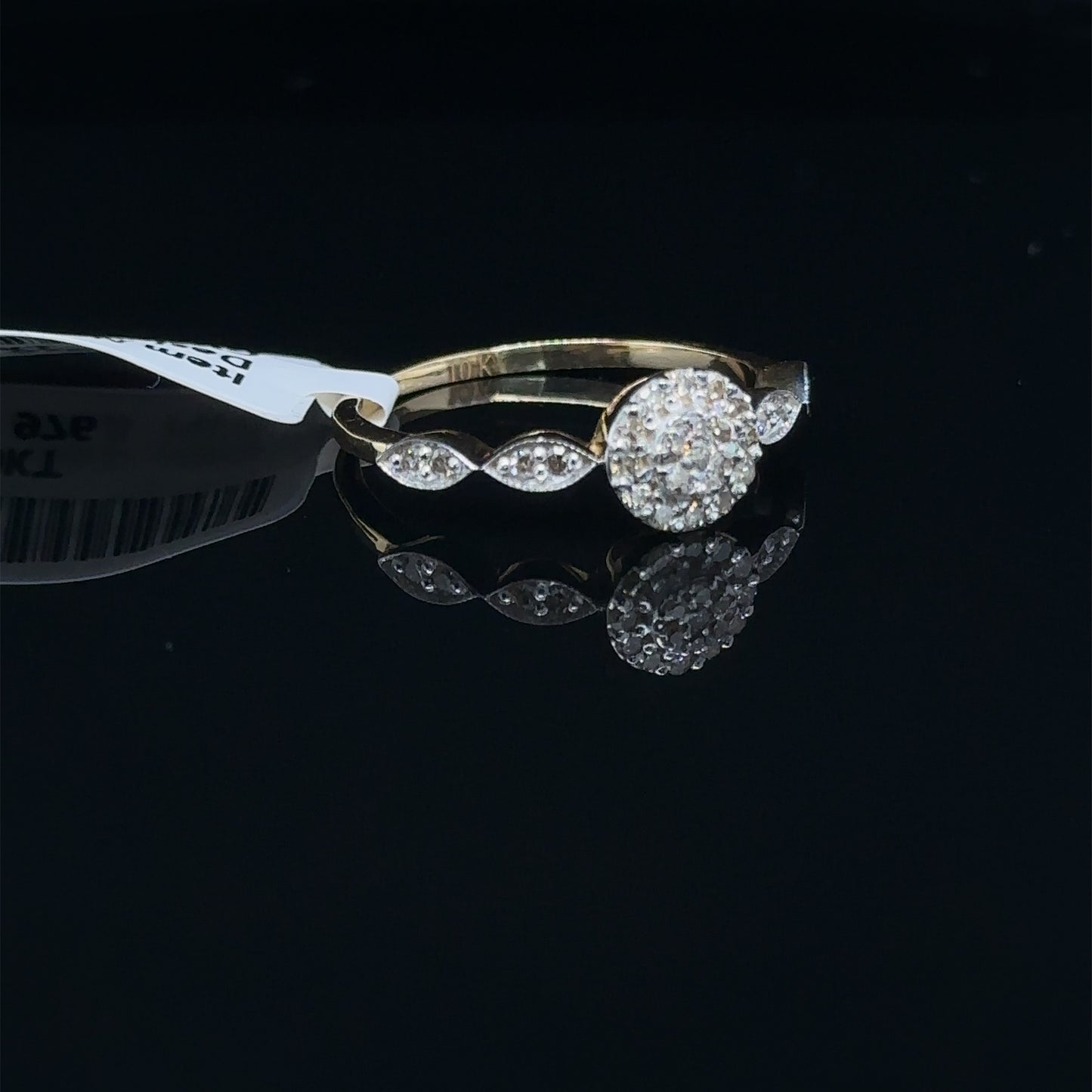 Circle Ladies Diamond Ring- LR0317