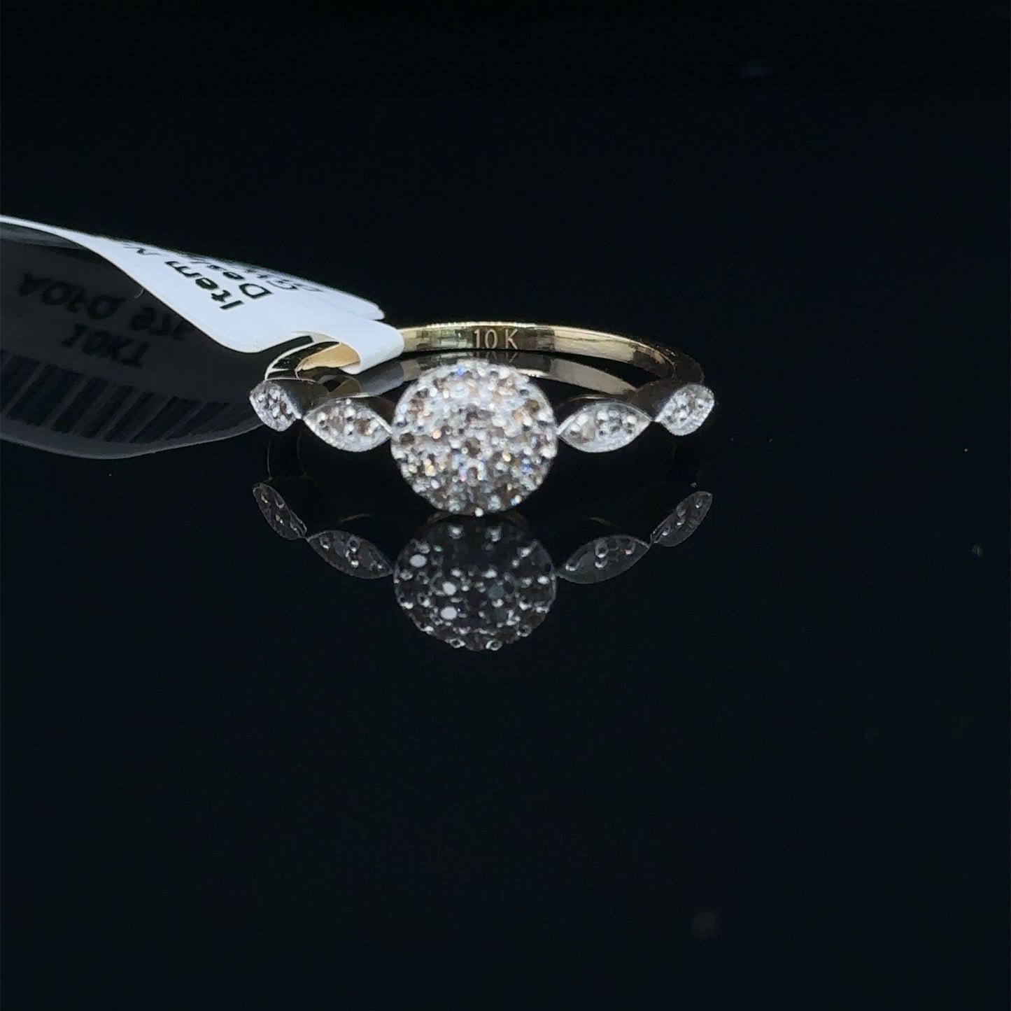 Circle Ladies Diamond Ring- LR0317