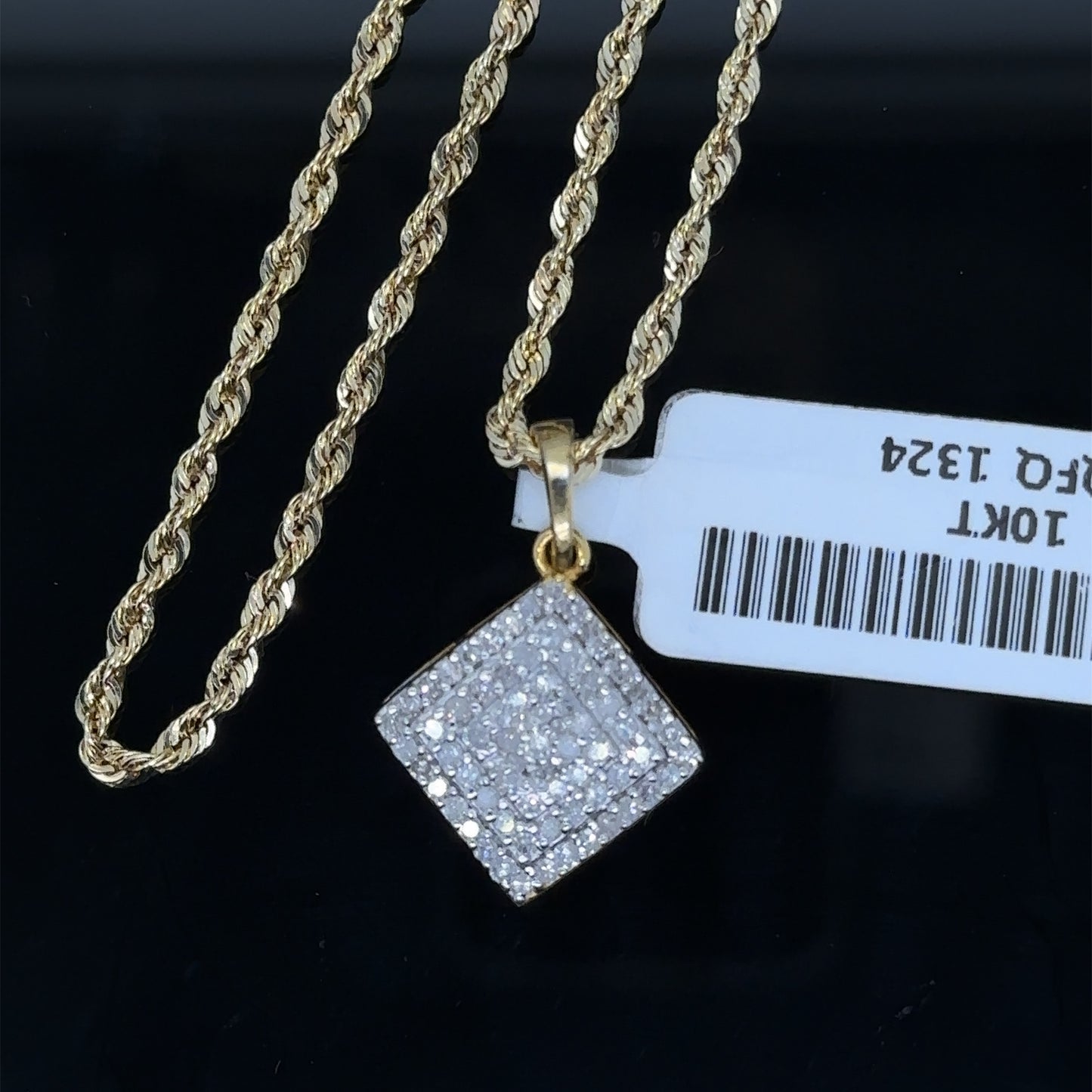 Diamond pendent and chain Combo