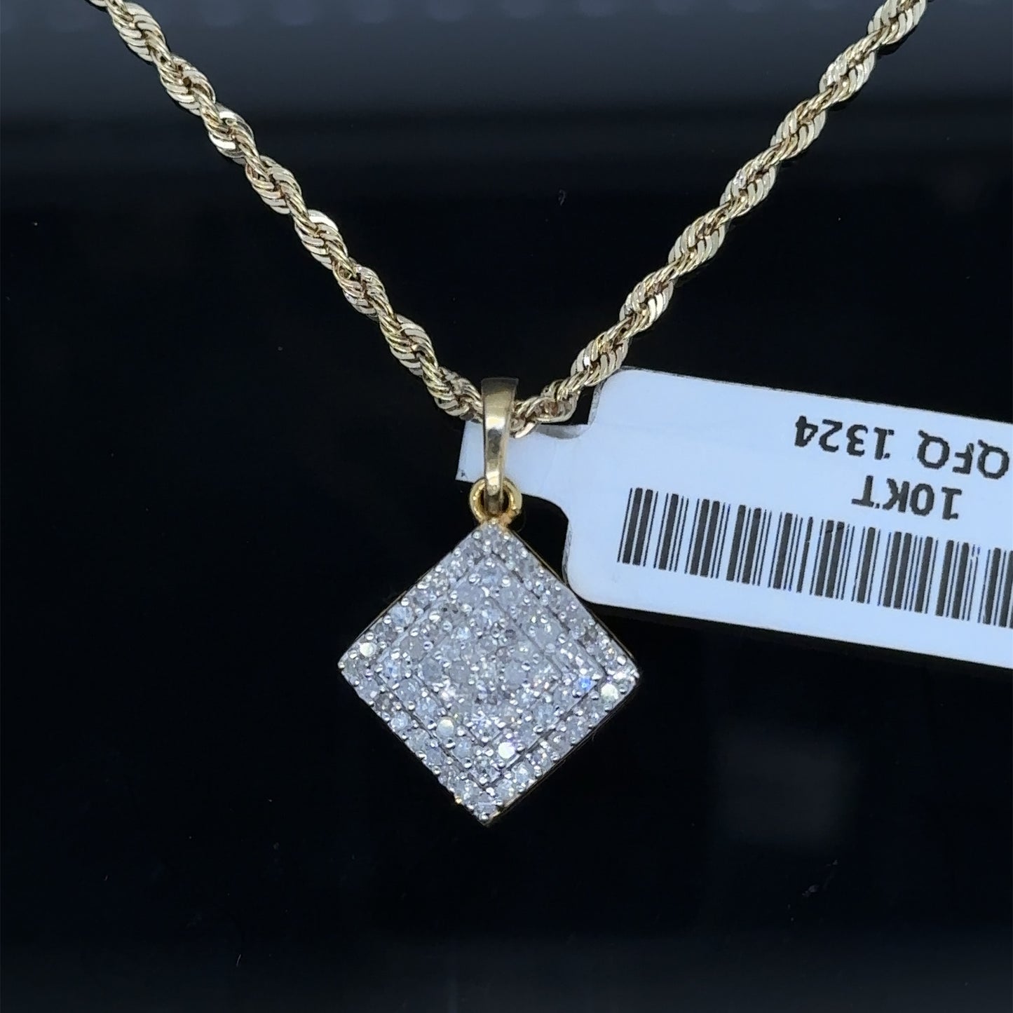 Diamond pendent and chain Combo