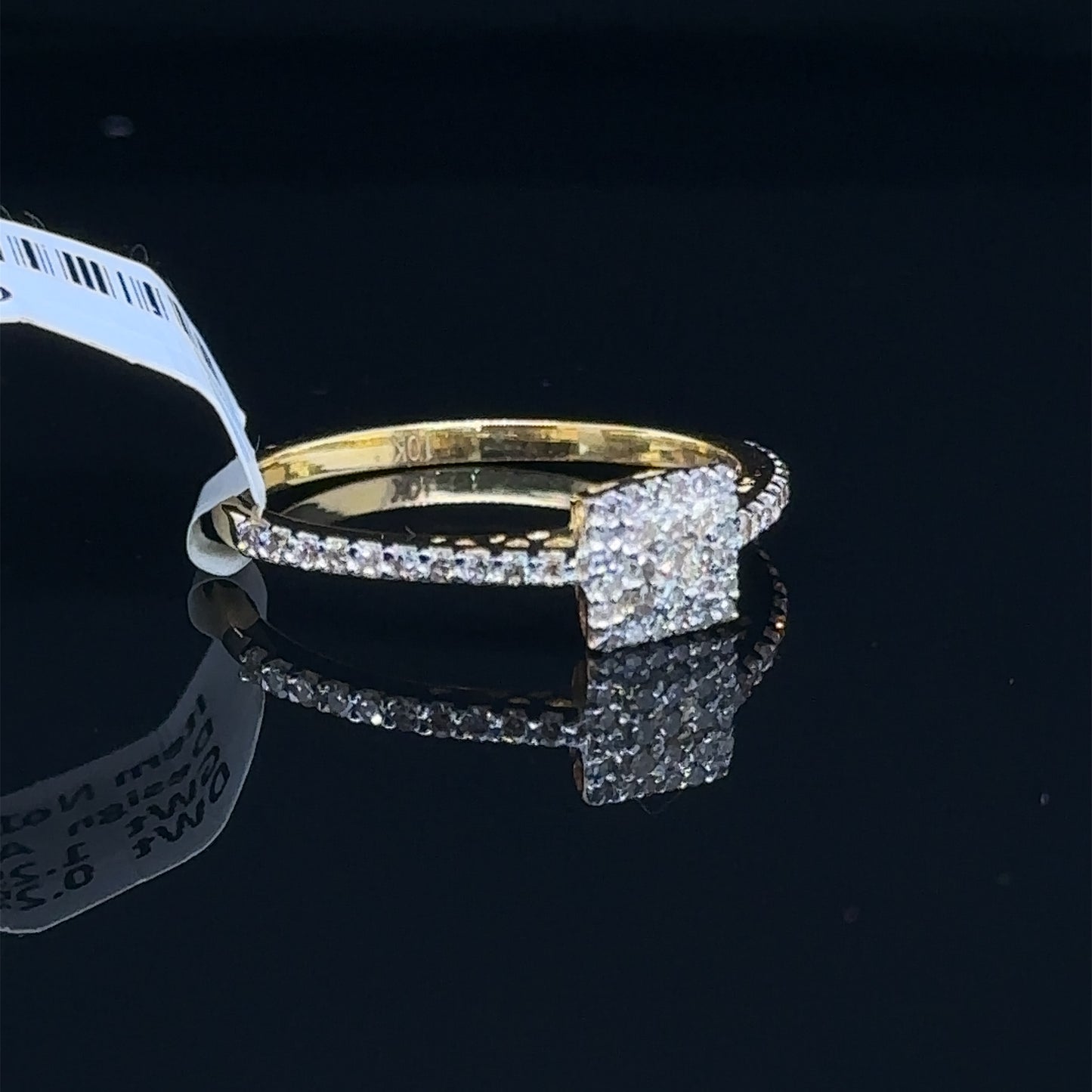 Square Diamond ring- LR0246