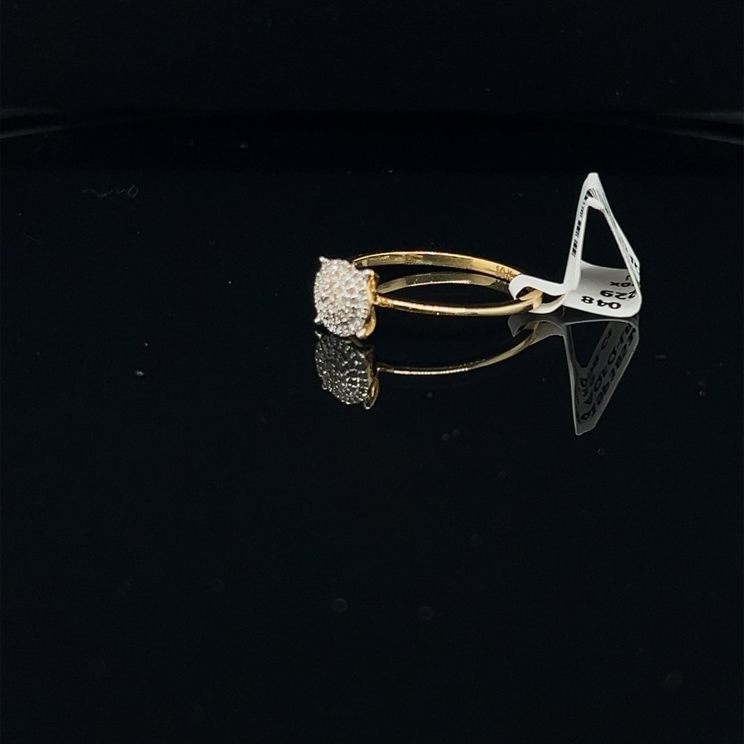 Diamond ring- LR0229